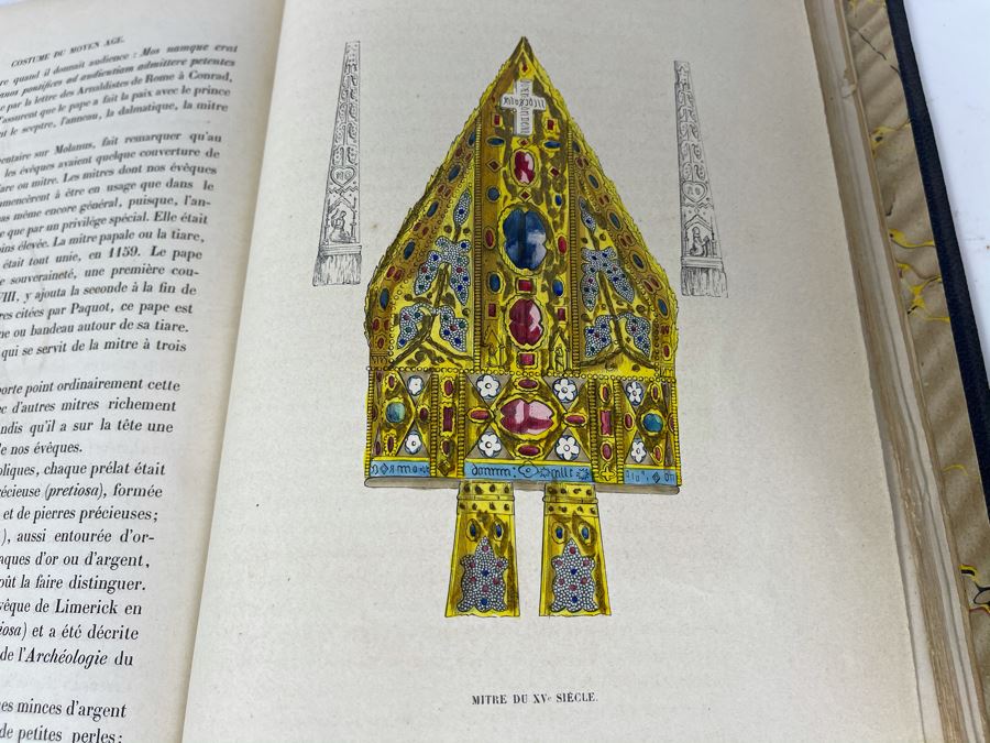 Antique 1847 First Volume Book: Costume Du Moyen Age: D'Apres Les Manuscripts Bruxelles With Color Plates 7 X 11 - See Photos [Photo 31]