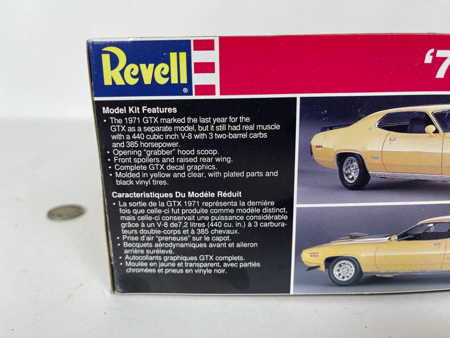Revell 1971 Plymouth GTX Car Model Kit 1995 [Photo 3]