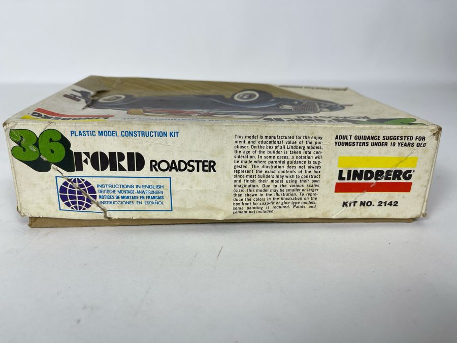 Lindberg 1936 Ford Roadster Car Model Kit 1980 [Photo 5]