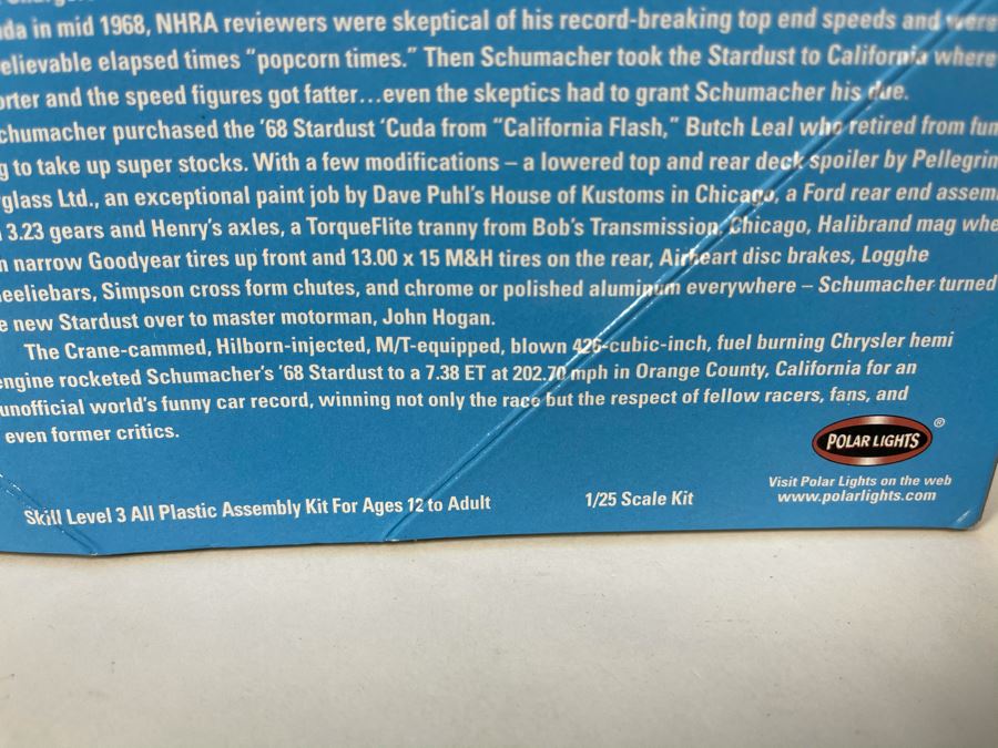 Polar Lights Don Schumacher's Stardust Funny Car Model Kit 1999 [Photo 5]