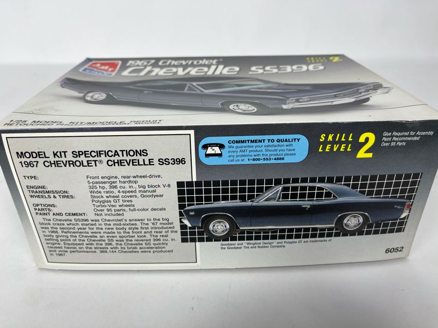 AMT Ertl 1967 Chevrolet Chevelle SS396 Car Model Kit 1990 [Photo 2]