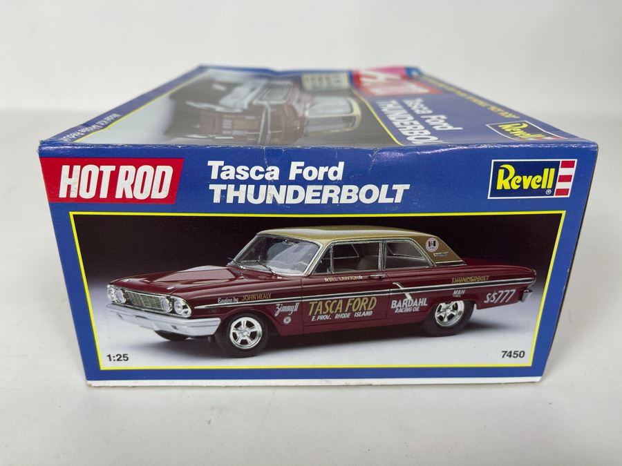 Revell Hot Rod Tasca Ford Thunderbolt Car Model Kit 1990