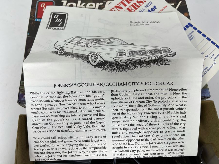 AMT ERTL Joker Goon Car / Gotham City Police Car From Batman Model Kit 1989 [Photo 7]