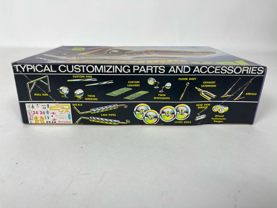 Palmer 1971 Dodge Charger R/T Hemi Hardtop Car Model Kit [Photo 4]