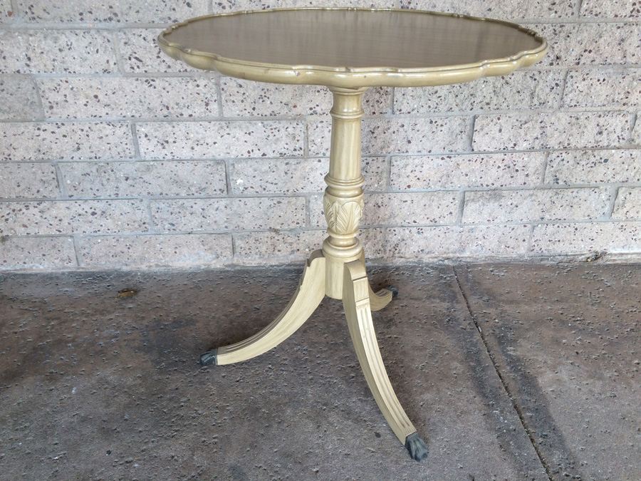 Painted Round Candle Stand Table [Photo 8]