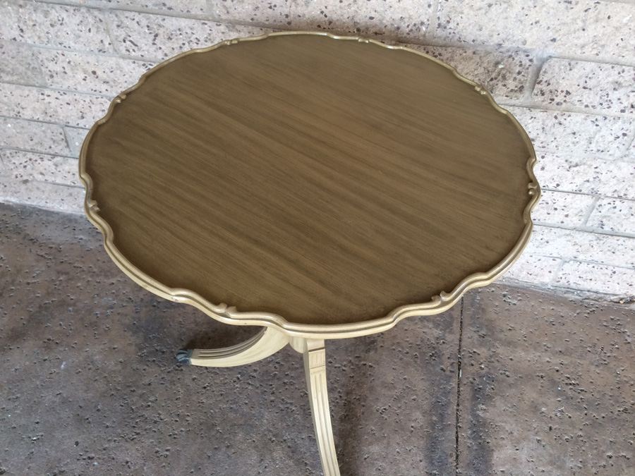 Painted Round Candle Stand Table [Photo 7]