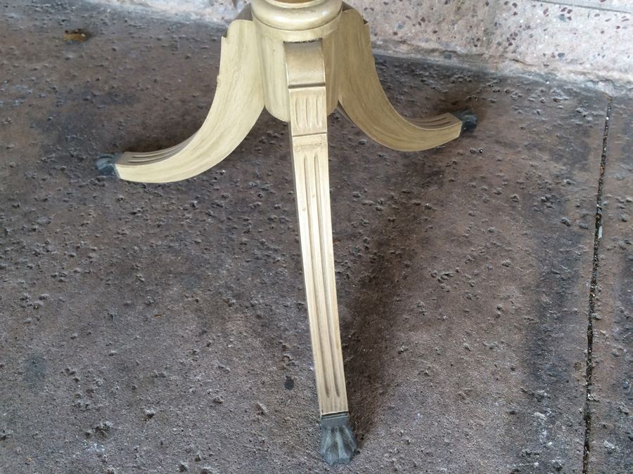 Painted Round Candle Stand Table [Photo 5]