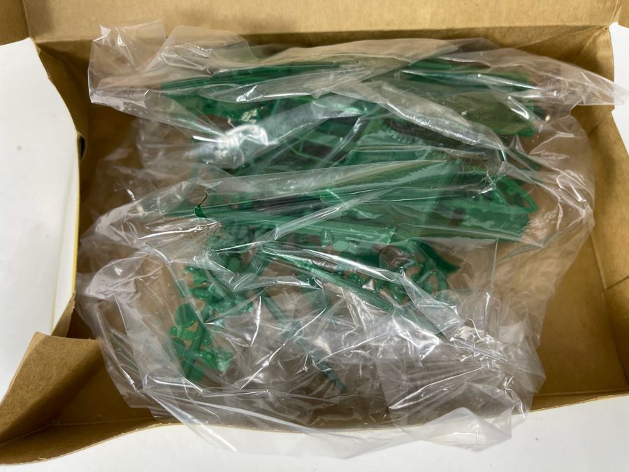 US AirFix 1930 Bentley Car Model Kit 1980 [Photo 8]