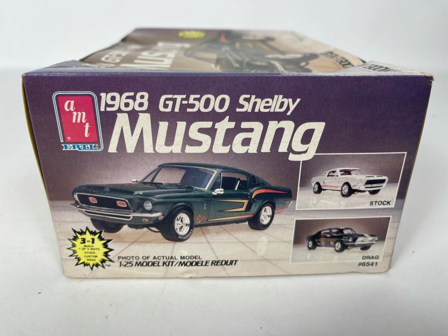 AMT Ertl 1968 GT-500 Shelby Mustang Car Model Kit [Photo 5]