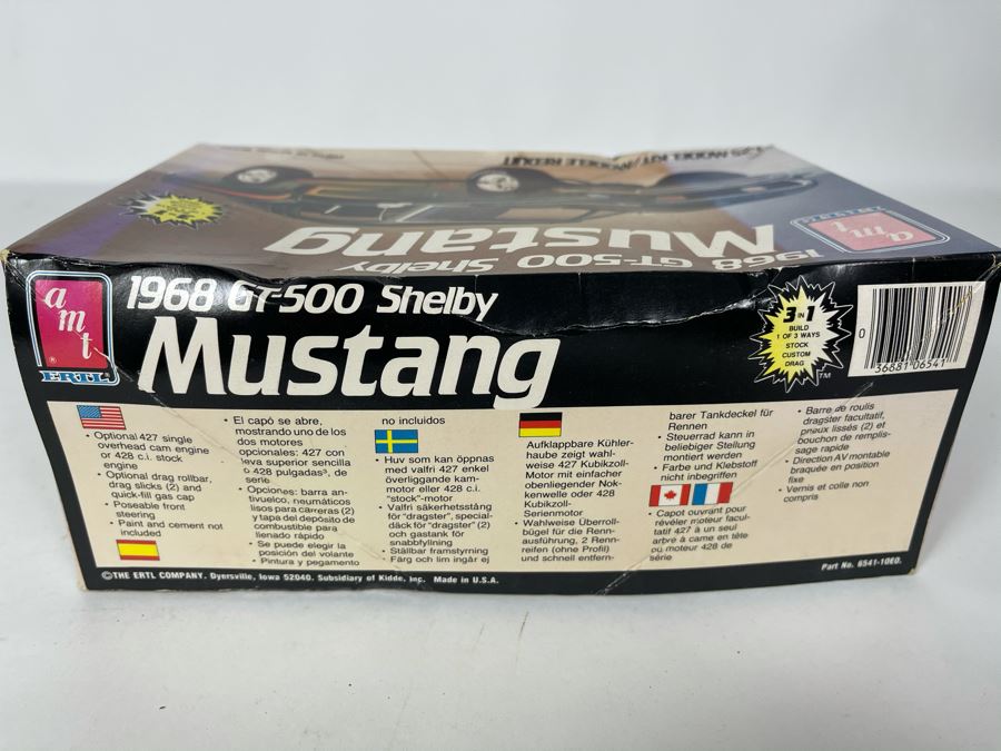 AMT Ertl 1968 GT-500 Shelby Mustang Car Model Kit [Photo 4]