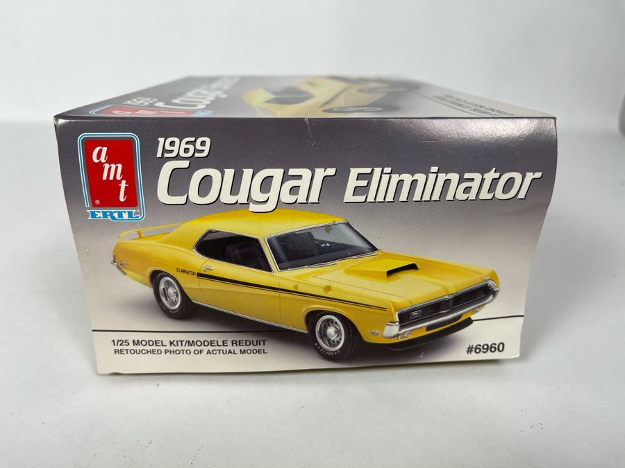 AMT Ertl 1969 Cougar Eliminator Car Model Kit 1991 [Photo 6]