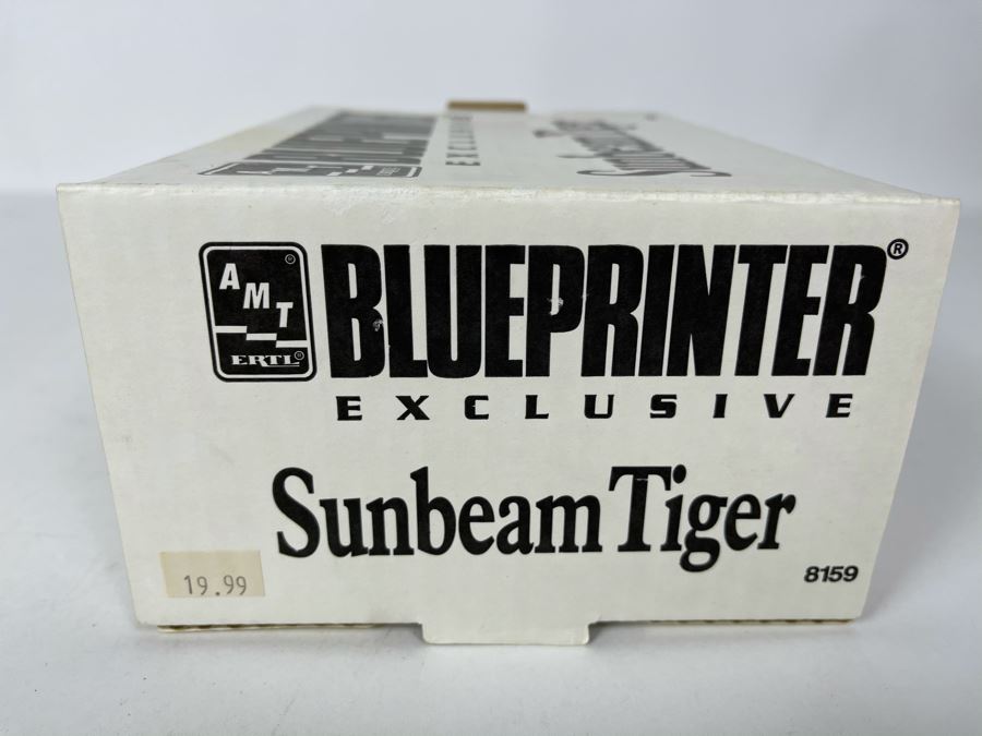 AMT Ertl Blueprinter Exclusive Sunbeam Tiger Car Model Kit 1994 [Photo 2]