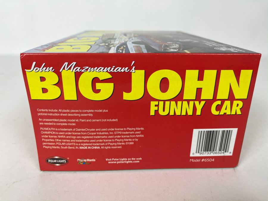 Polar Lights John Mazmanian's Big John Funny Car Car Model Kit [Photo 5]