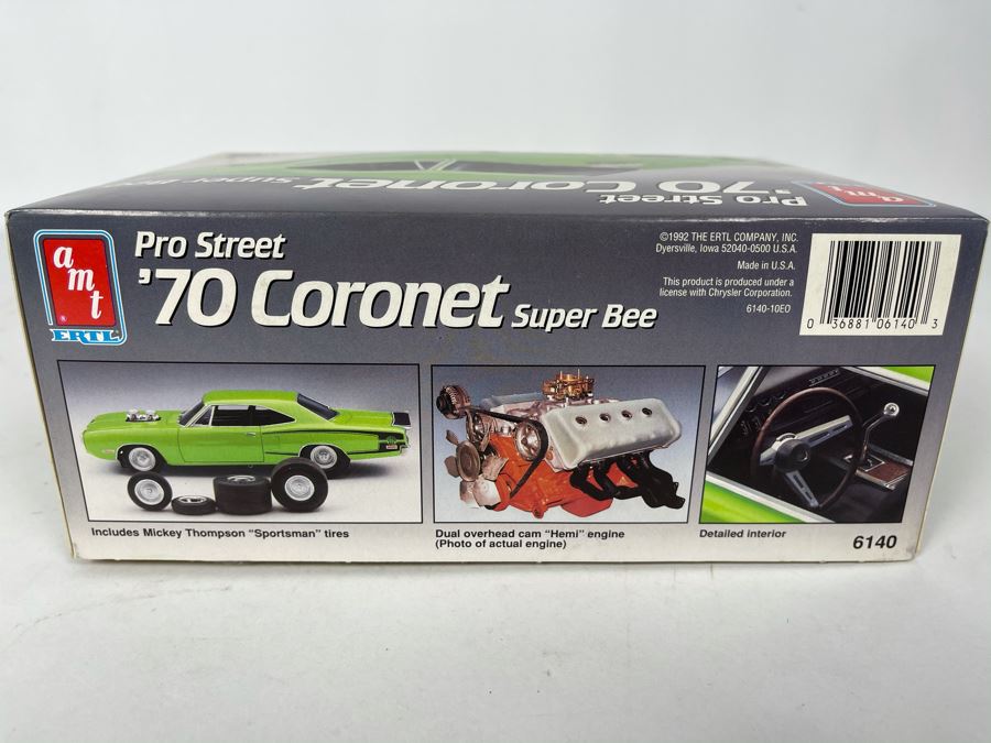 AMT Ertl Pro Street 1970 Coronet Super Bee Car Model Kit 1992 [Photo 4]