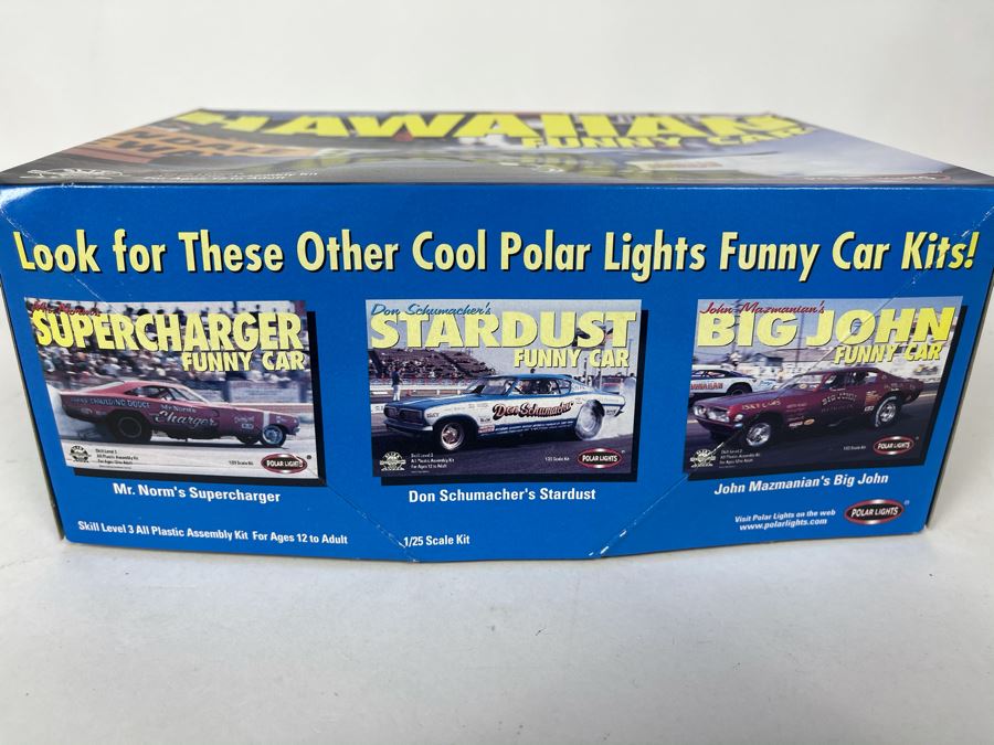 Polar Lights Roland Leong's Hawaiian Funny Car Model Kit 1999 [Photo 2]