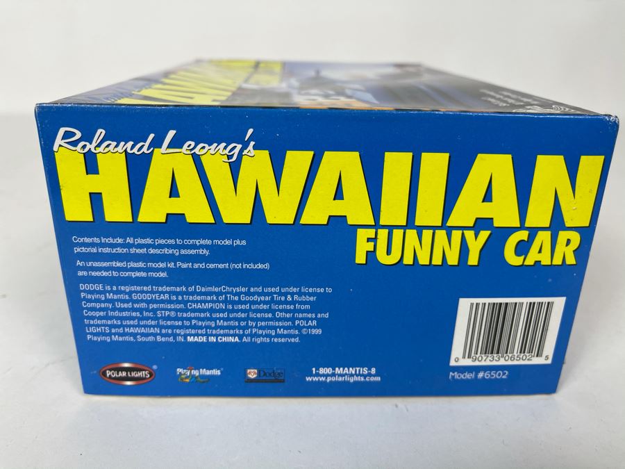 Polar Lights Roland Leong's Hawaiian Funny Car Model Kit 1999 [Photo 5]
