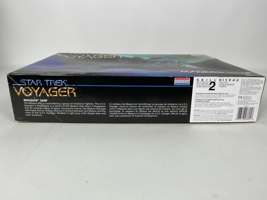 Monogram Star Trek Voyager Maquis Ship Model Kit 1995 [Photo 2]