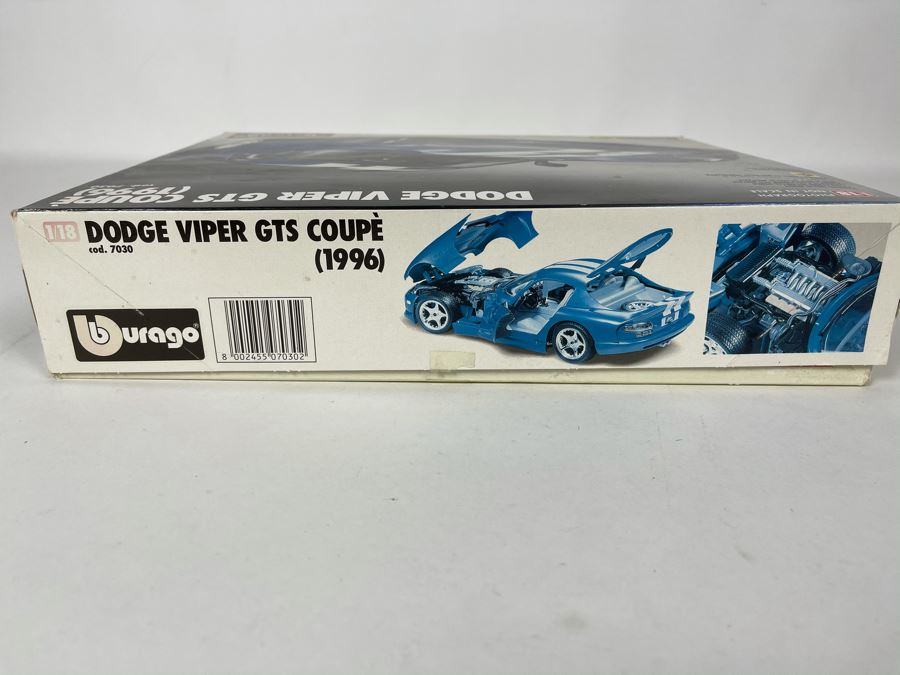 Bburago Dodge Viper GTS Coupe 1996 Car Model Die-Cast Metal Kit 1997 [Photo 4]