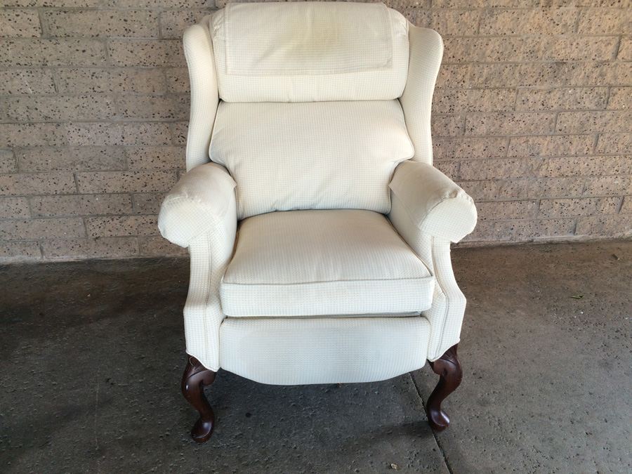 Hancock & Moore Alexander Wing Chair Recliner [Photo 1]