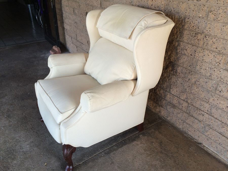Hancock & Moore Alexander Wing Chair Recliner [Photo 5]