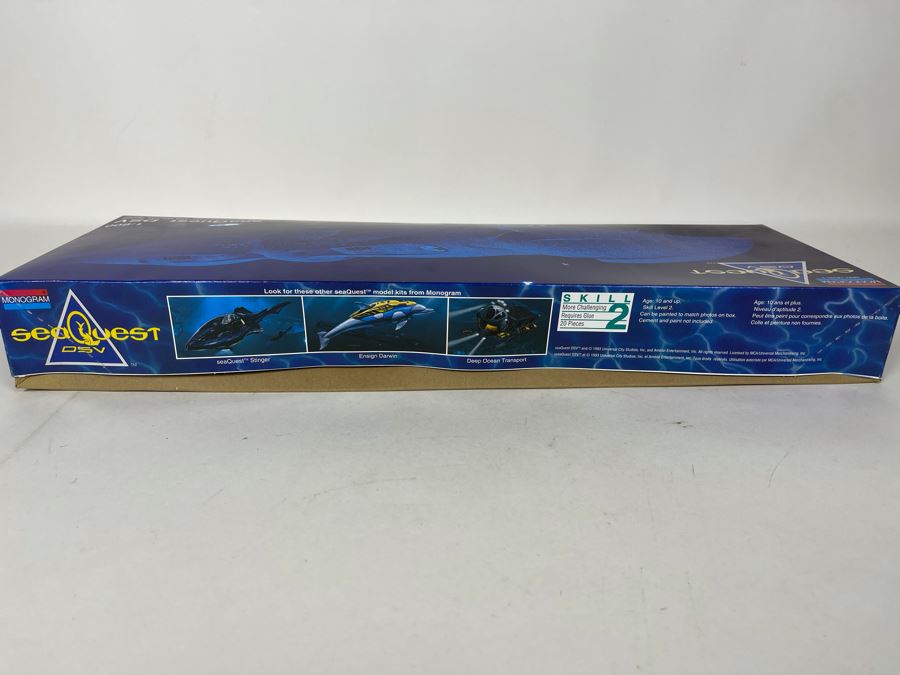 Monogram SeaQuest DSV Scale Model Kit 1994