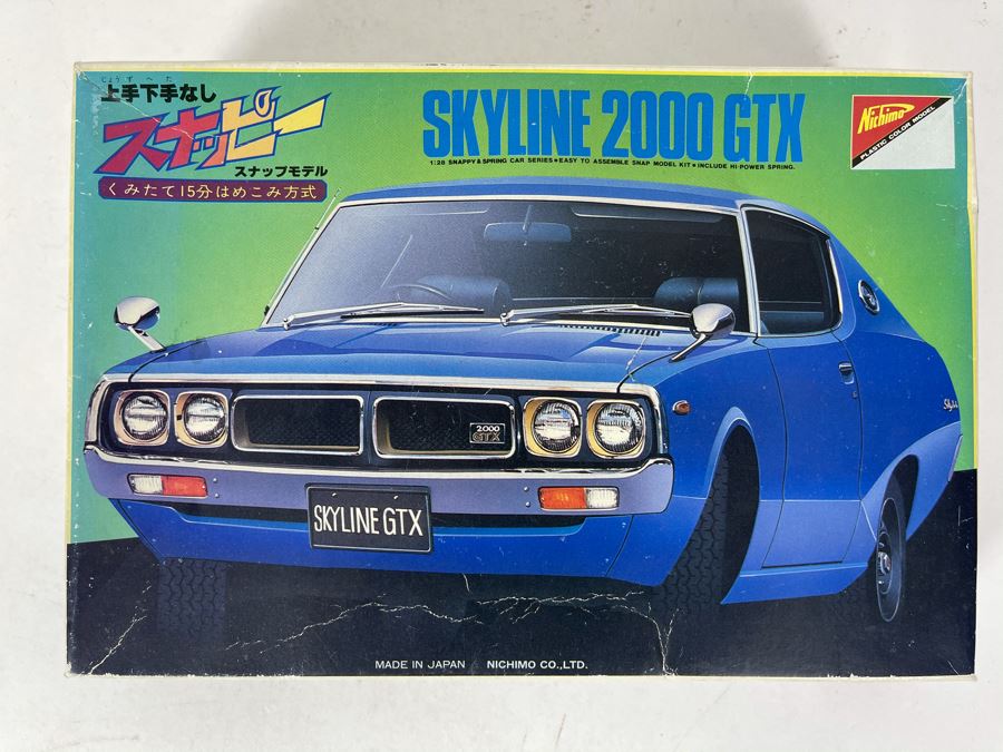 Japanese Nichimo Co Skylin 2000 GTX Car Model Kit