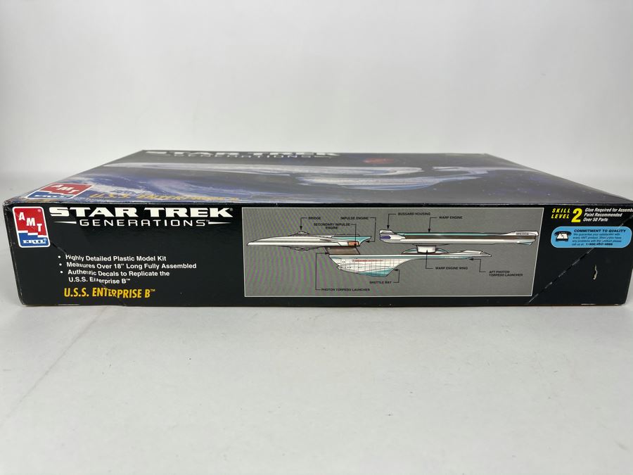 AMT Ertl Star Trek Generations U.S.S. Enterprise B Model Kit 1995 [Photo 2]