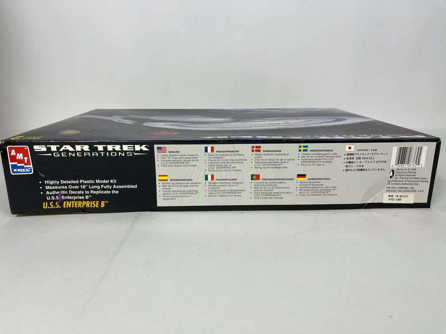 AMT Ertl Star Trek Generations U.S.S. Enterprise B Model Kit 1995 [Photo 4]