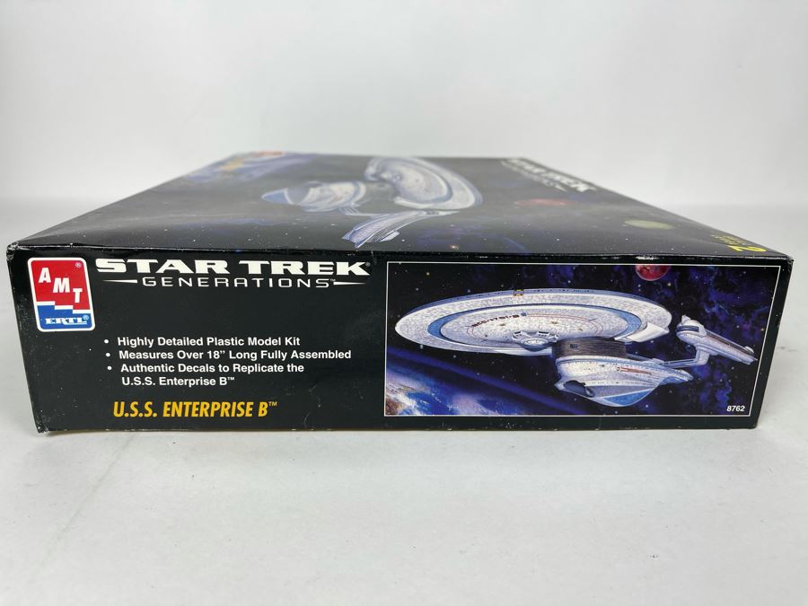 AMT Ertl Star Trek Generations U.S.S. Enterprise B Model Kit 1995 [Photo 3]