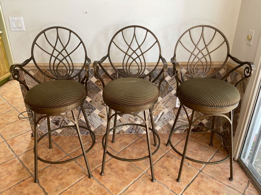 JUST ADDED - (3) Henry West Designs Metal Swivel Barstools (Heavy) [Photo 2]