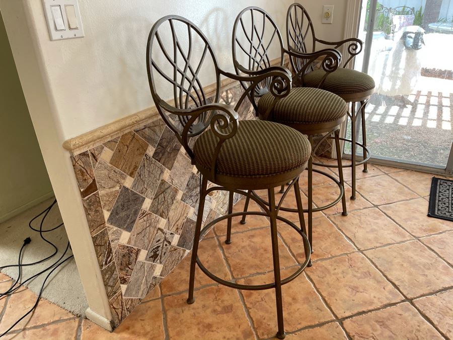 JUST ADDED - (3) Henry West Designs Metal Swivel Barstools (Heavy) [Photo 3]