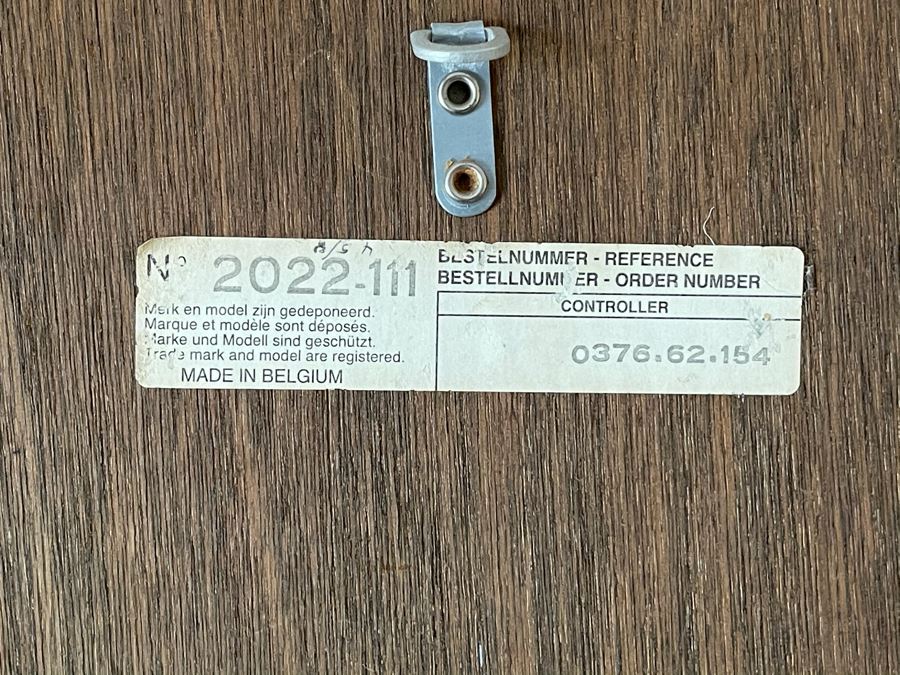 JUST ADDED - Vintage Gilt Wooden Wall Mirror Made In Belgium [Photo 6]