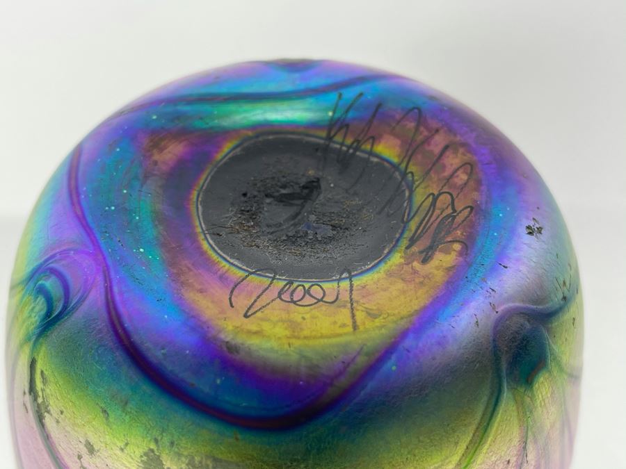 JUST ADDED - Signed Iridescent Art Glass Vase 6H [Photo 4]