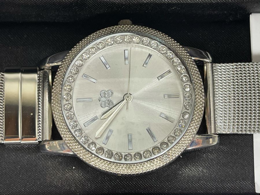 JUST ADDED - New Curations Watch [Photo 2]