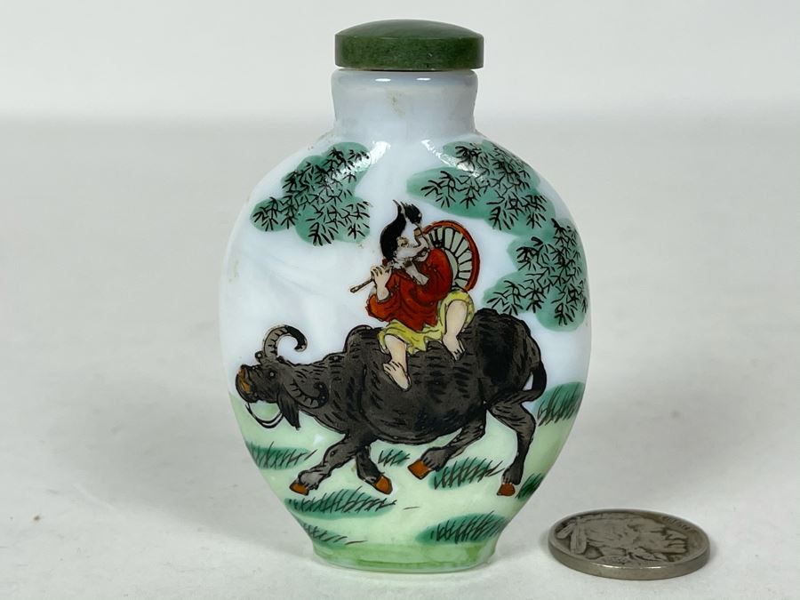 JUST ADDED - Vintage Hand Painted Snuff Bottle [Photo 3]