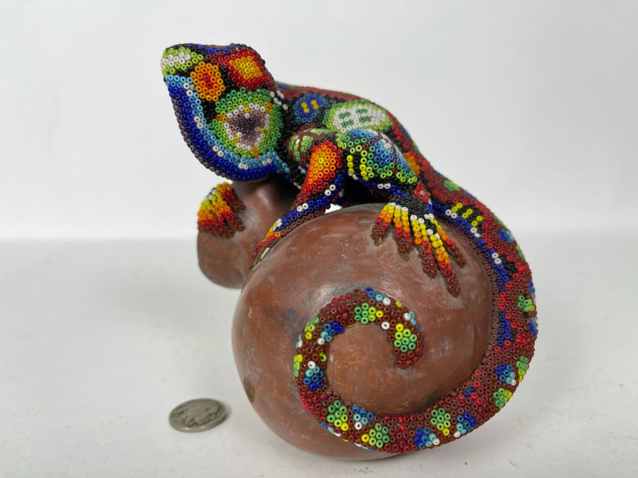 JUST ADDED - Signed Handmade Mexican Native Folk Art Huichol Bead Beaded Lizard On Pottery Signed Fam Mamo Mono P.V Jah Mex 4.5W X 5H