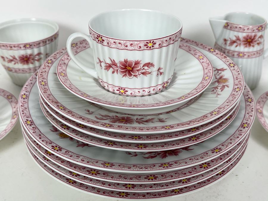 JUST ADDED - Limoges France A. Lanternier & Co Coffee Pot With Creamer And Sugar (No Lid), 3 Cups And Saucers Plus 7 Plates [Photo 4]