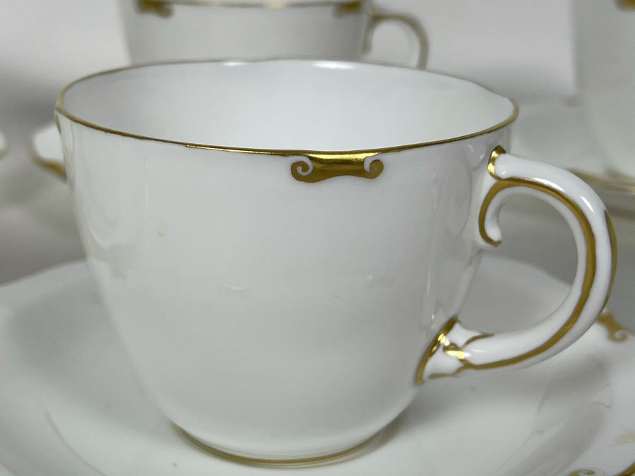 JUST ADDED - English Royal Crown Derby Regency Pattern Elegant Gold Rim Cups And Saucers - Set Of 8 Cups And Saucers [Photo 4]