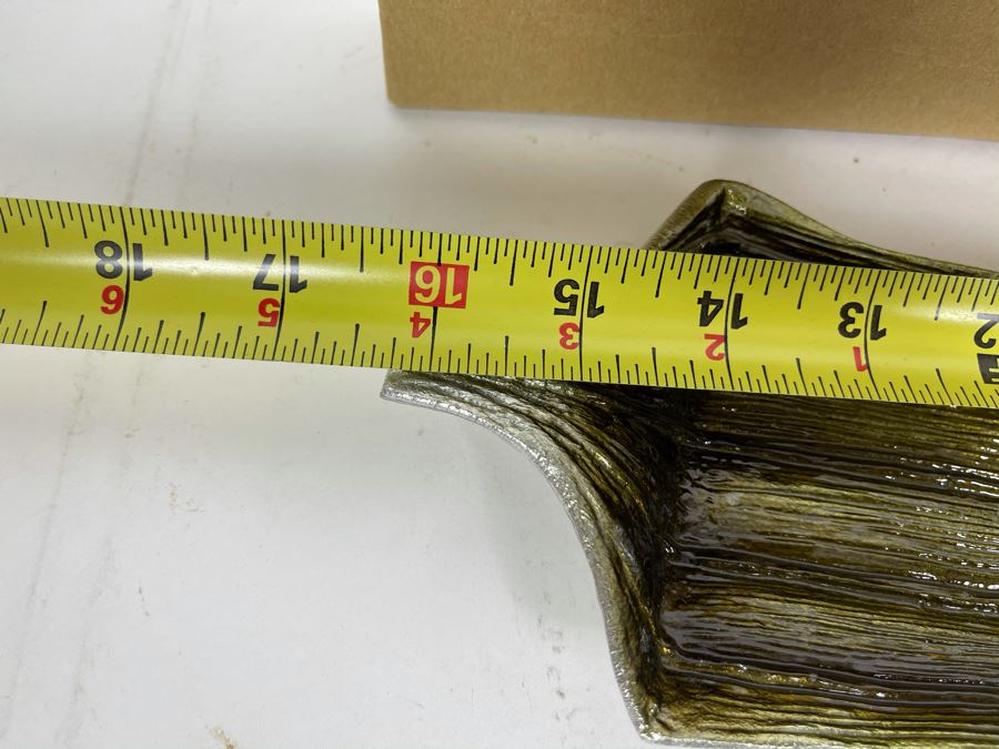 JUST ADDED - New Michael Aram Okra Enamel Bread Plate 16L And Chopstick Set [Photo 7]