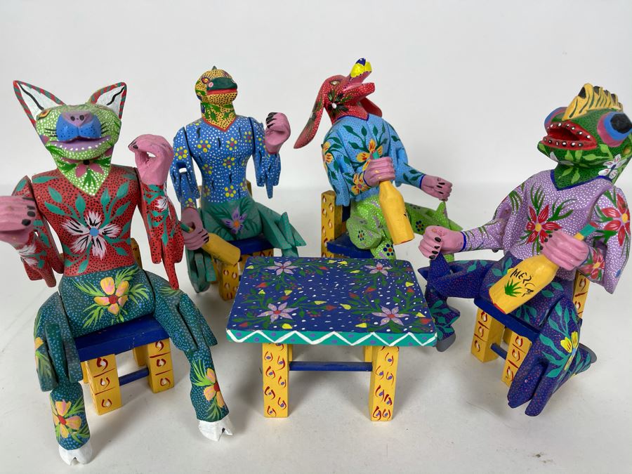 JUST ADDED - Oaxacan Folk Art Hand Crafted And Painted Oaxaca Mexico Signed Joaquin Hernandez Vasquez [Photo 3]