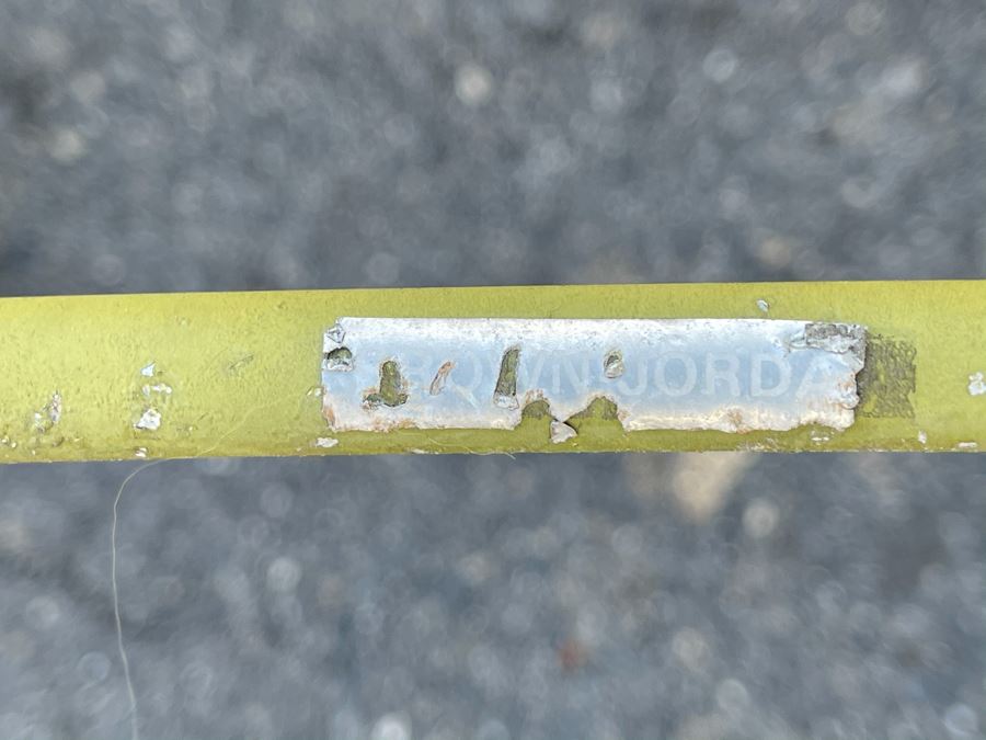 LAST MINUTE ADD - Pair Of Vintage Brown Jordan Aluminum Outdoor Patio Chairs [Photo 4]