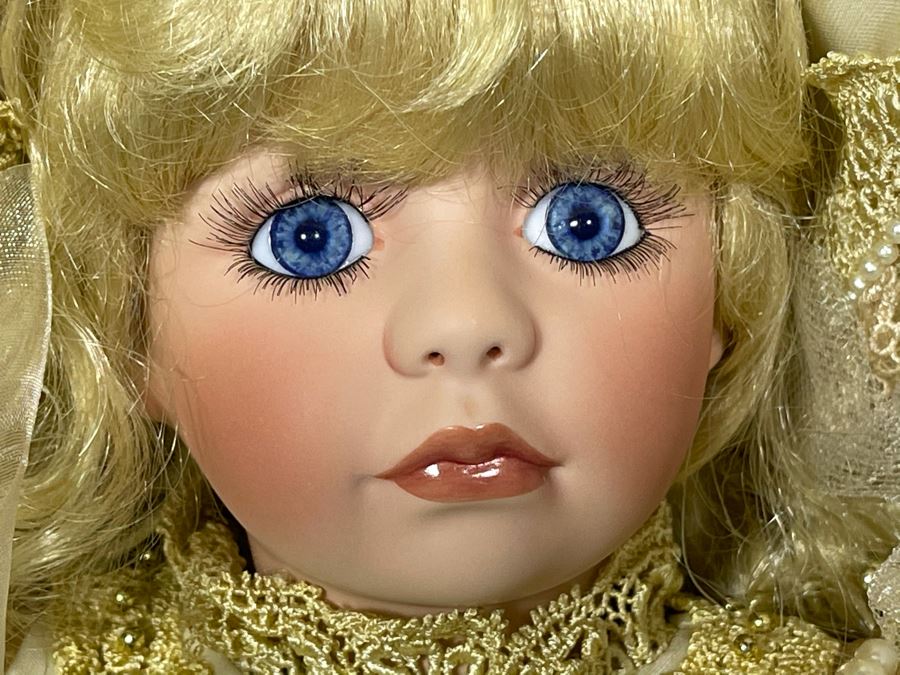 Limited Edition Janis Berard Doll 80 Of 1000 With Box [Photo 6]