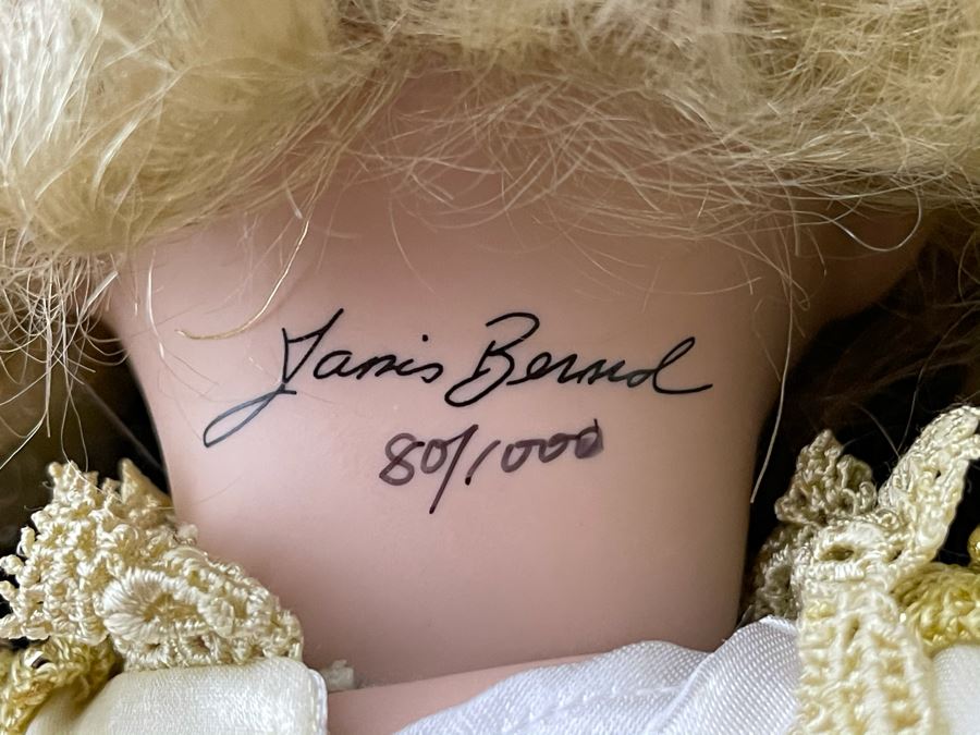 Limited Edition Janis Berard Doll 80 Of 1000 With Box [Photo 10]