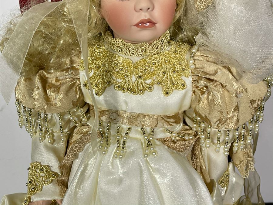 Limited Edition Janis Berard Doll 80 Of 1000 With Box [Photo 7]