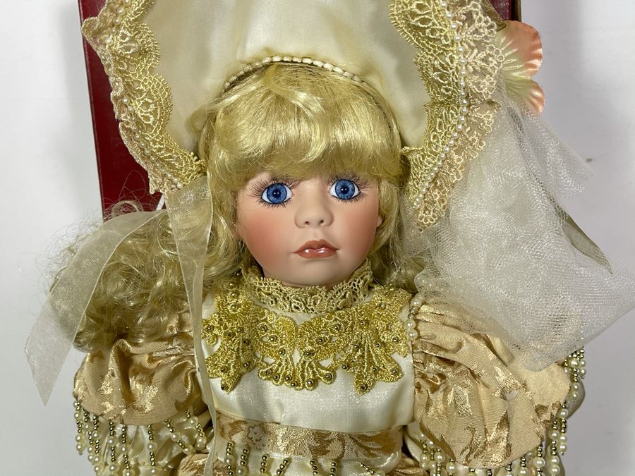 Limited Edition Janis Berard Doll 80 Of 1000 With Box [Photo 5]