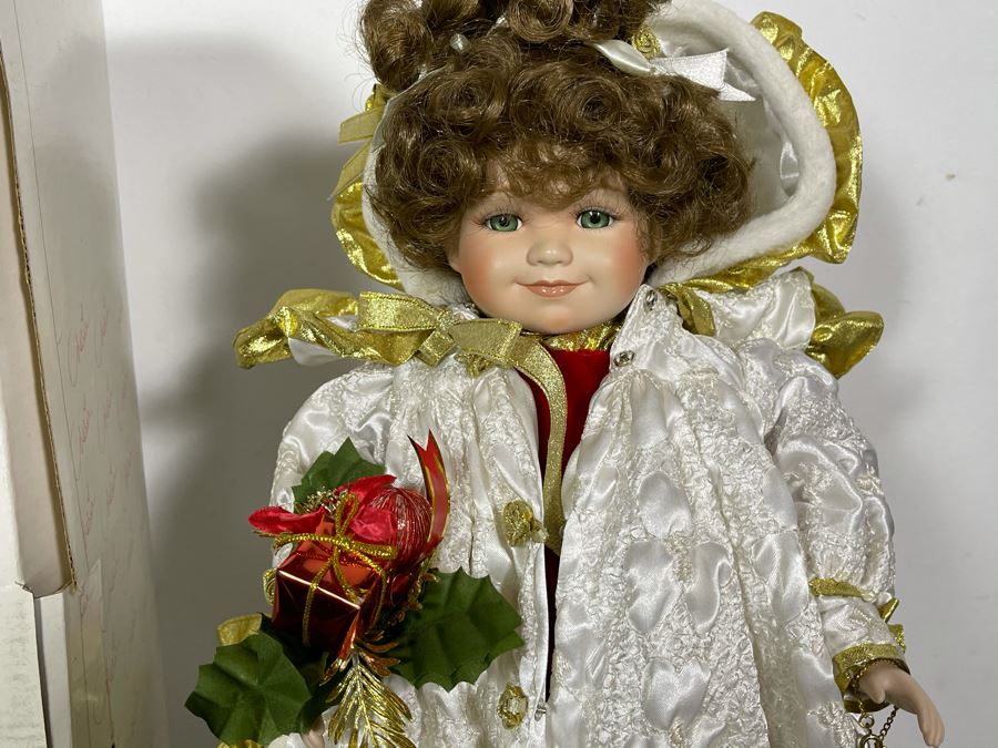 Limited Edition 1994 Marie Osmond Fine Porcelain Doll 'Christmas' 2769 Of 7500 16L With Box [Photo 6]
