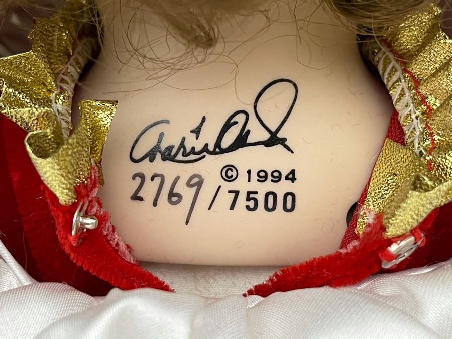 Limited Edition 1994 Marie Osmond Fine Porcelain Doll 'Christmas' 2769 Of 7500 16L With Box [Photo 10]
