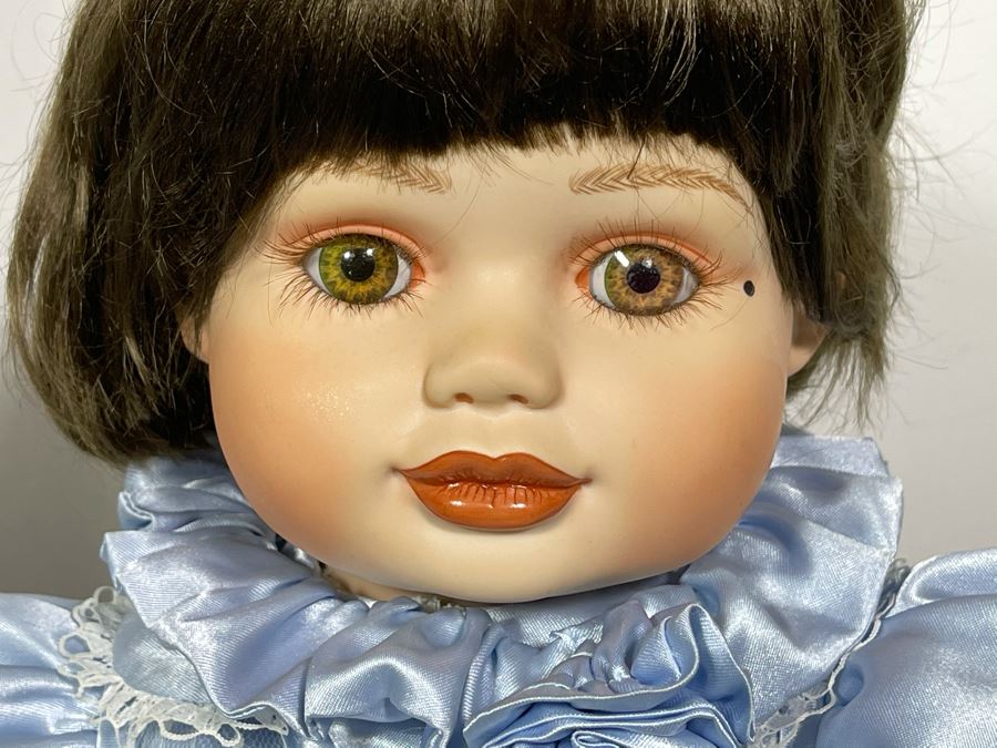 Limited Edition 1995 Marie Osmond Fine Porcelain Doll 2711 Of 20000 22L With Box [Photo 4]