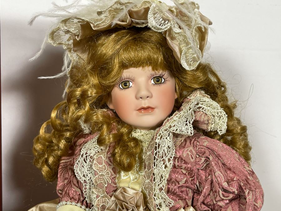 Limited Edition Janis Berard Victorian Doll Treasured Heirloom Collection By KAIS 1159 Of 7500 18H With Box [Photo 3]