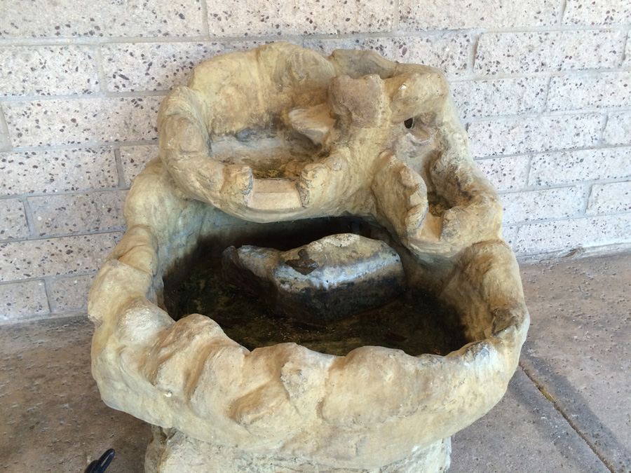 Large Very Heavy 2-Tier Water Fountain with Pump [Photo 3]